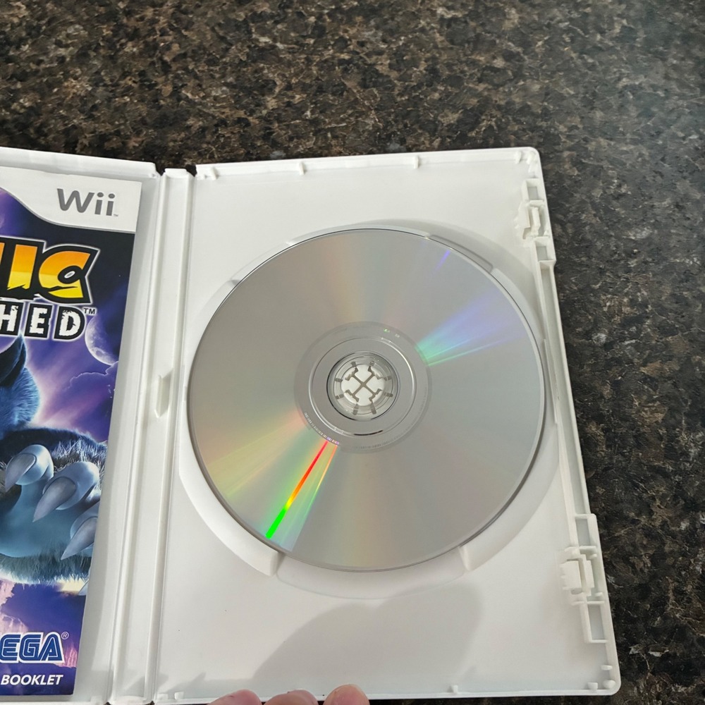 Sonic Unleashed Nintendo Wii Game Sega 2008 Complete CIB With Manual - Picture 2 of 4